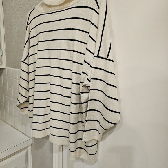 NWT Max Studio Stripe Collar Lightweight Soft Yarns Sweater Cream 1X & 2X - Picture 10 of 14